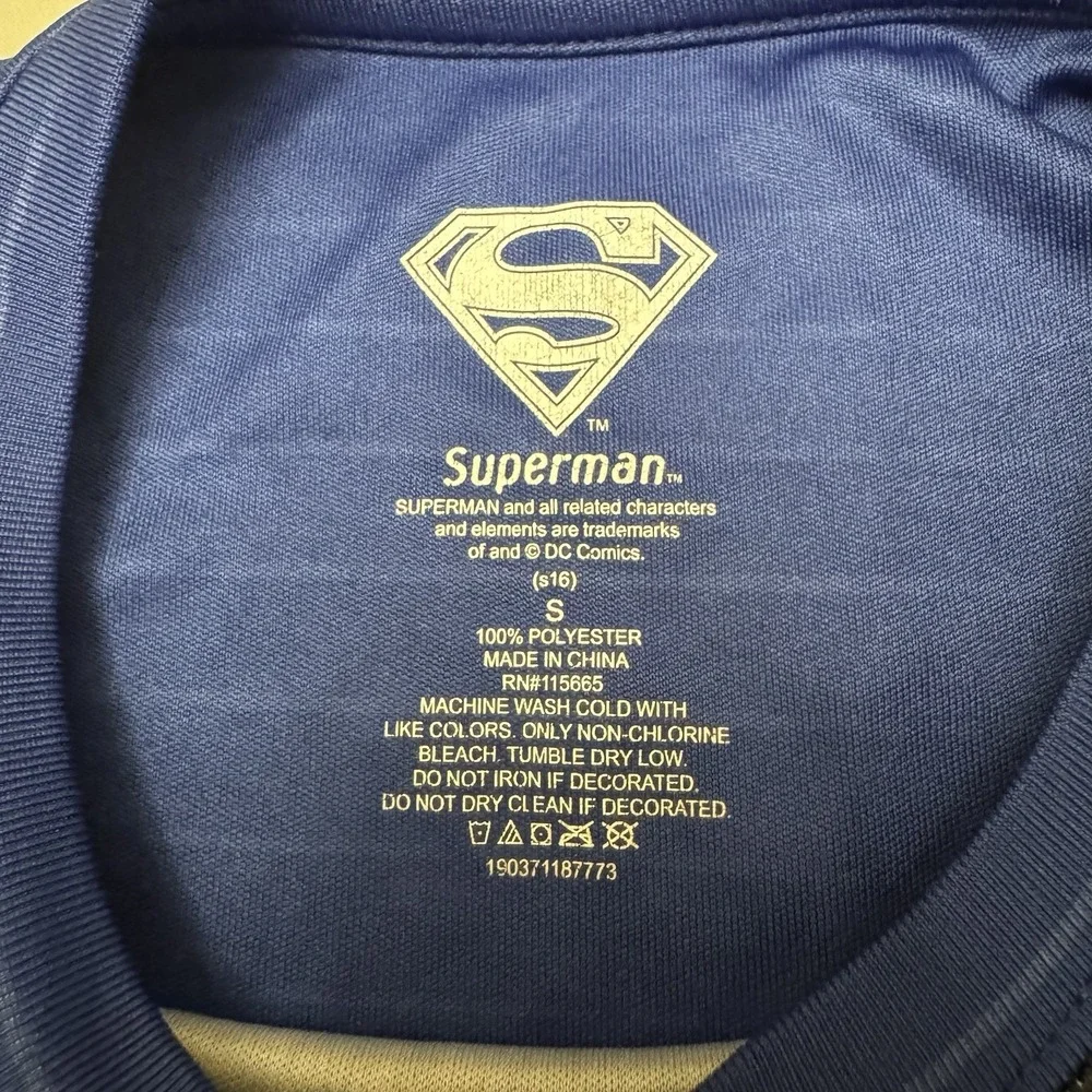 Superman Graphic Tee S Polyester‎ Superhero Chibi Activewear Blue Black Shirt